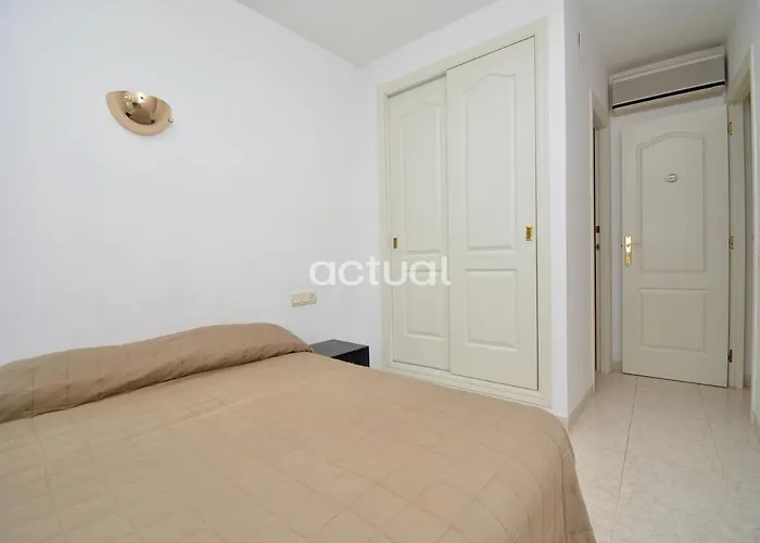 Mar D'aro Esc 2 Bajos B